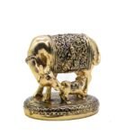 FB VASTU COW - Image 3