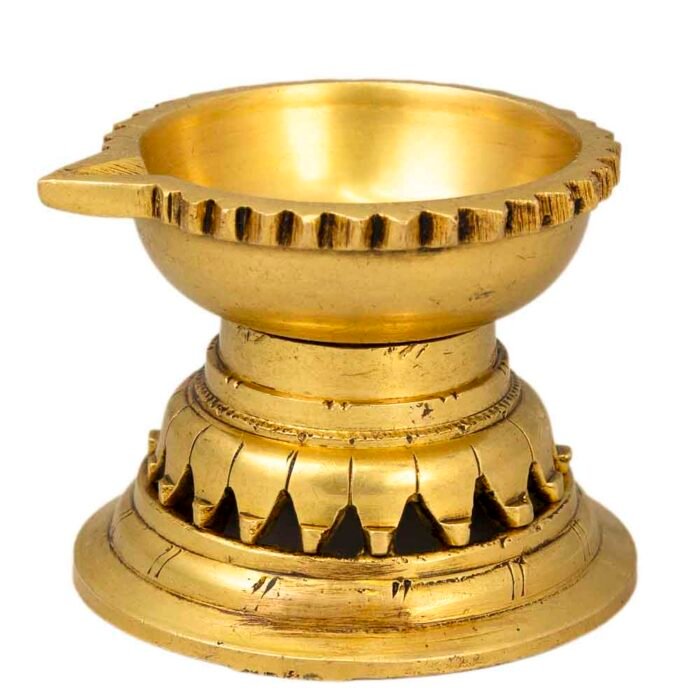 BRASS SINGLE FACE FINE DIYA - Image 5