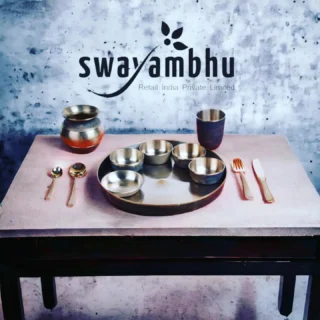 Swayambhu Bronze Dinner Set

#swayambhu #swayambhuidolsandtemples
#mumbai #handicrafts #homedecor #bronze #dinnersets #healthylife #kansa
