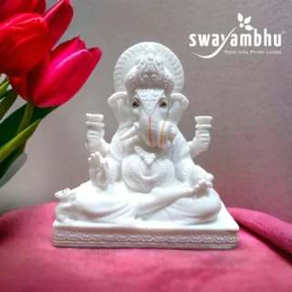 Swayambhu Marble Ganesha

Size 12"
Buy online @ www.swayambhustore.com

#swayambhu #swayambhuidolsandtemples #swayambhumumbai #marbleidol #ganeshidol #nowavailable #newarrival #shoponline #makeinindia #hometemple