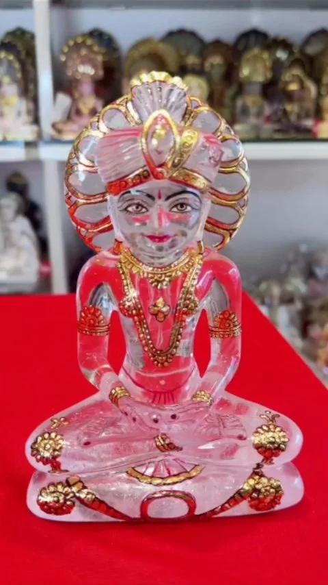 A divine presence, carved in purity. ✨🙏🏻

Introducing our exquisite Mahavir Bhagwan idol in pure Spatik, a timeless symbol of peace, purity and spiritual grace🤍

✨ Bring home a symbol of faith, devotion & serenity.

📍 Visit us at our stores in Charni Road & Vashi
🌐 Shop online: www.swayambhustore.com
🚚 We ship worldwide

(swayambhu store, mahavir bhagwan, sphatik idol, spatik idol, mahavir idol, jain idol, jainism, spiritual decor, pooja essentials, divine idol, home temple, marble idol, religious decor, spiritual gifts, jain gifts)

#swayambhustore #mahavir #jainism #reelitfeelit #foryoupage