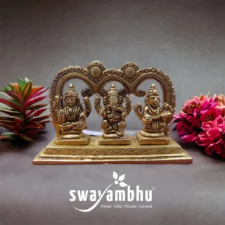 Swayambhu Brass Laxmi Ganesha Saraswati
Size : 3" (8 cms)

#swayambhu #swayambhuidolsandtemples #swayambhumumbai #brassidol #ganeshidol #lakshmi #saraswati